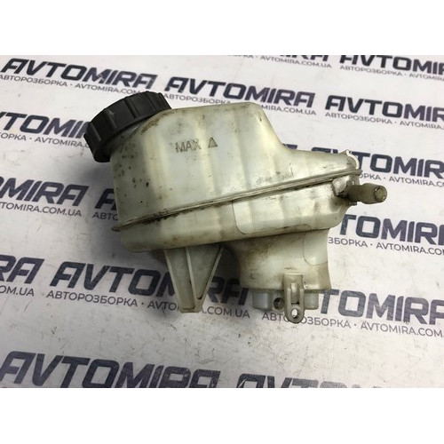 Бачок тормозного циліндра Opel Insignia 2.0 CDTI 2008-2017 0335089024